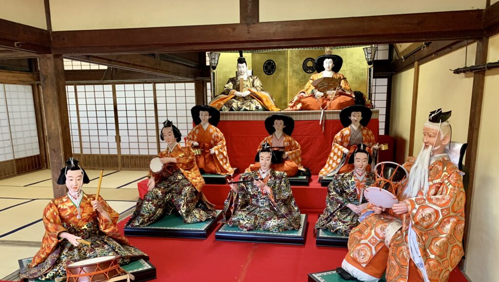 等身大サイズひな人形