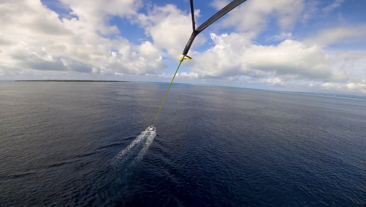 パラセーリング